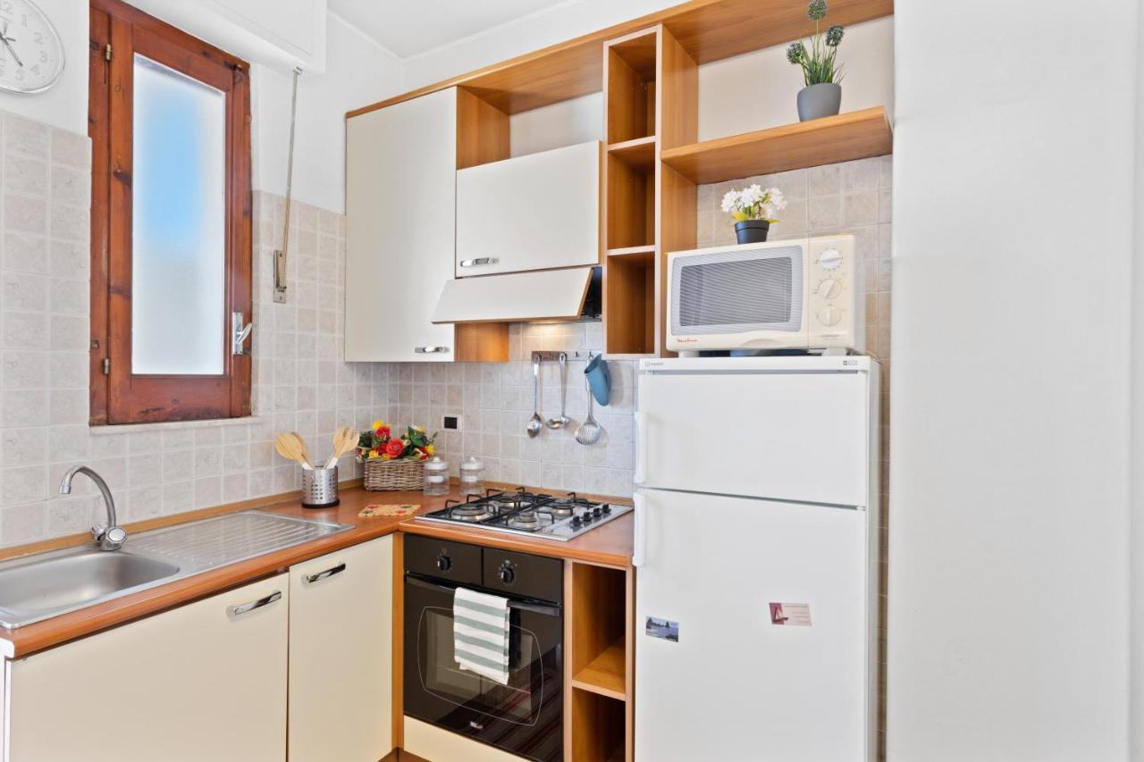Aci Castello Seaview Apartment With Parking מראה חיצוני תמונה