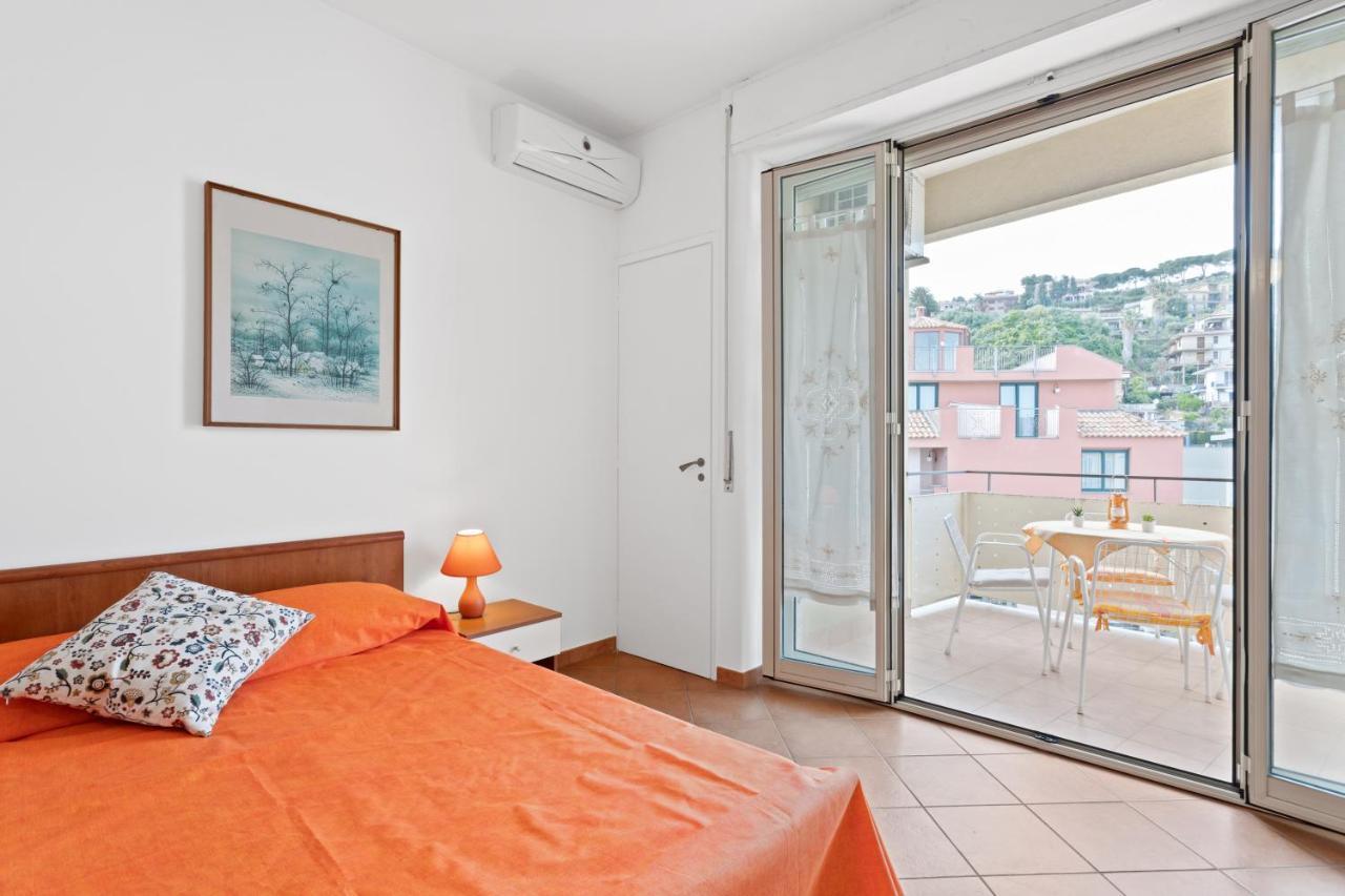 Aci Castello Seaview Apartment With Parking מראה חיצוני תמונה