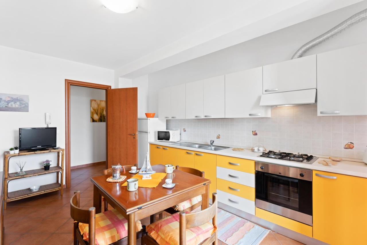 Aci Castello Seaview Apartment With Parking מראה חיצוני תמונה